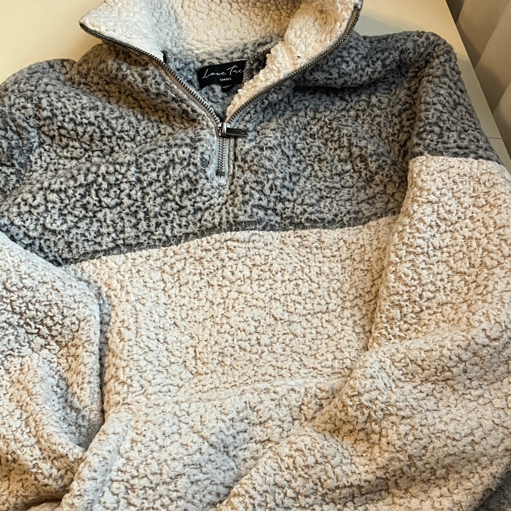Love Tree Gray and Cream Zip-Up Sweater